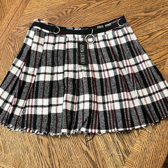 Plaid skirt - Picture 1 of 7
